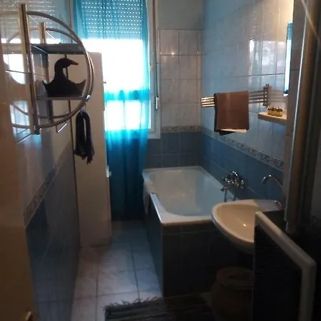 아파트 Lucia Apartman